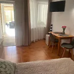 U Danuty I Nad Morzem Pansiyon *